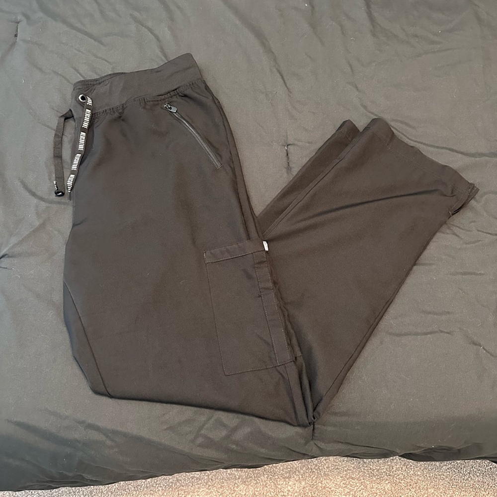 women’s large tall med couture scrub pants bottoms black
